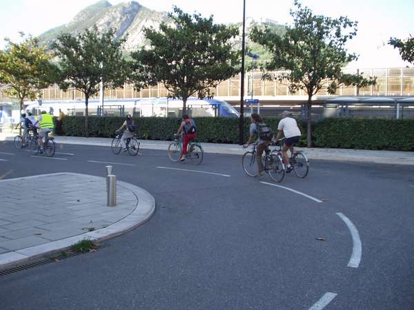 fichier 20050526_1820_003derriere_gare-0.jpg