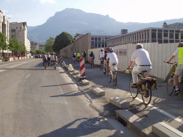 fichier 20050526_1826_001rue_esclangon-0.jpg