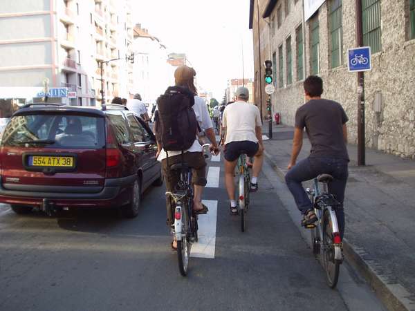 fichier 20050526_1839_001retour_rue_diderot-0.jpg