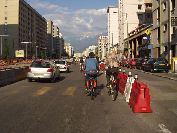 fichier 20050526_1846_grands_boulevards-0.jpg