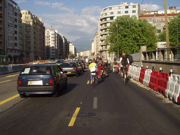 fichier 20050526_1848_002grands_boulevards-0.jpg