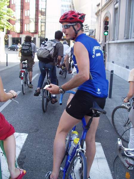 fichier 20050526_1906_001grenoble_poste-0.jpg