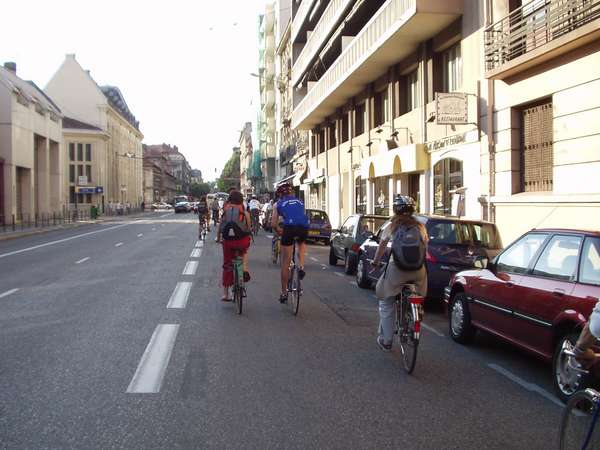 fichier 20050526_1906_002grenoble_poste-0.jpg