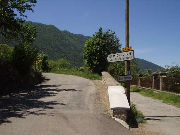 fichier 20050605_1244_003d212f_route-0.jpg