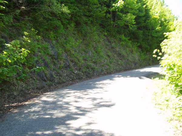 fichier 20050605_1329_001d212f_route-0.jpg