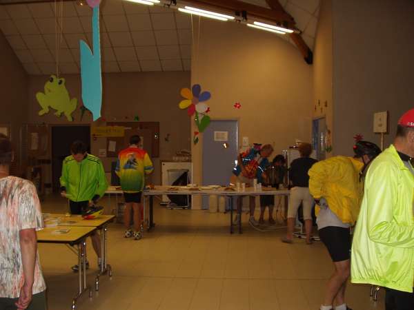 fichier 20050611_0537_brc_salle_de_depart-0.jpg