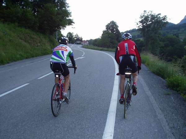 fichier 20050611_0643_d520a_montee_col_placette-0.jpg