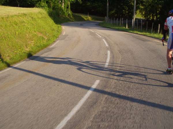 fichier 20050611_0723_003d28_vers_miribel_les_echelles_ombre-0.jpg