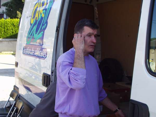 fichier 20050611_0743_d28_miribel_les_echelles_ravito_telephone-0.jpg