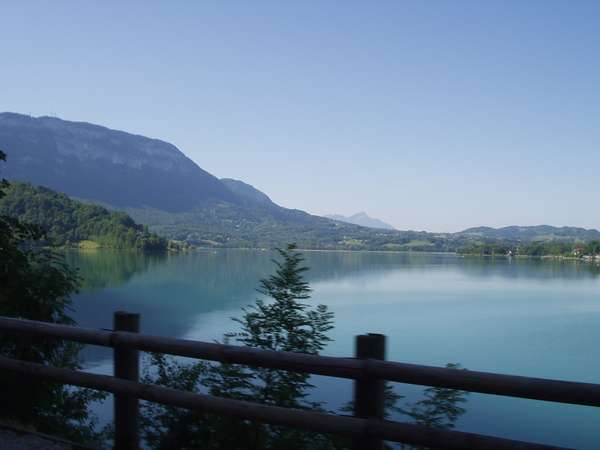 fichier 20050611_0930_004d921_lac_aiguebellette-0.jpg
