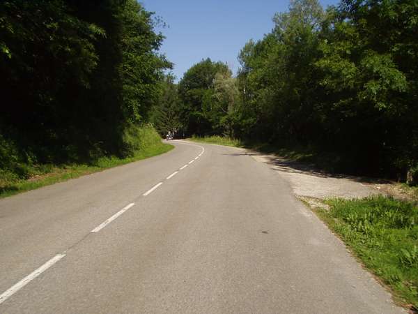 fichier 20050611_0934_002d921_route-0.jpg
