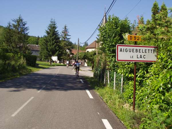 fichier 20050611_0942_002d921_route_panneau-0.jpg