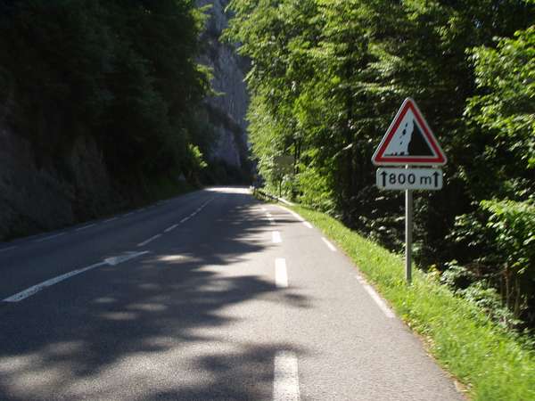 fichier 20050611_1137_001n6_vers_col_de_couz-0.jpg