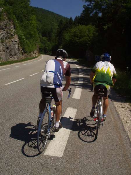 fichier 20050611_1144_001n6_vers_col_de_couz-0.jpg