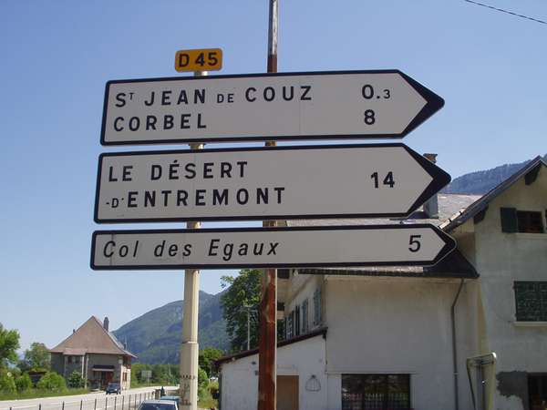 fichier 20050611_1153_001d45_vers_col_des_egaux_panneau-0.jpg
