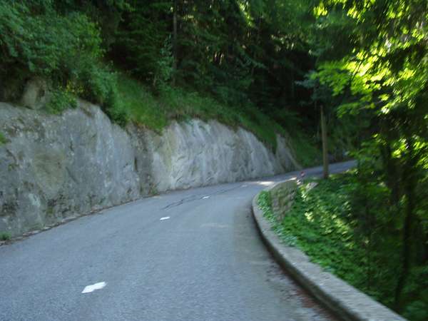 fichier 20050611_1206_001d45_vers_col_des_egaux-0.jpg