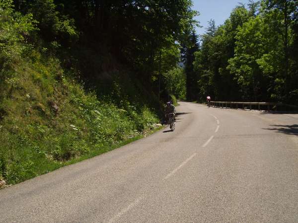 fichier 20050611_1412_002d512_vers_col_cucheron-0.jpg