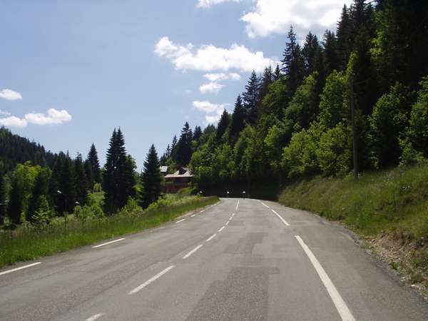 fichier 20050611_1437_002d512_vers_col_cucheron-0.jpg