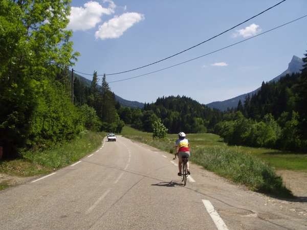 fichier 20050611_1523_d512_vers_col_porte-0.jpg