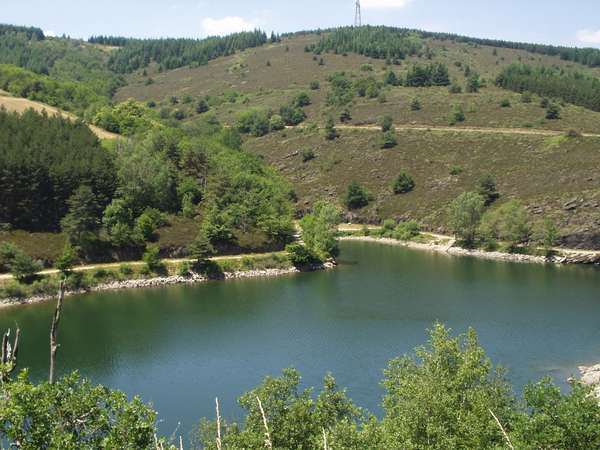 fichier 20050618_1345_003route_d30_lac-0.jpg