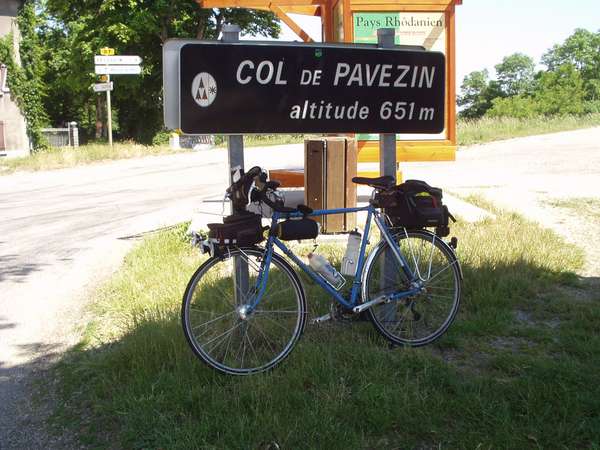 fichier 20050618_1432_route_d30_croix_de_pavezin-0.jpg