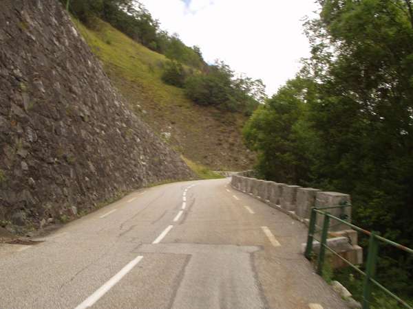 fichier 20050815_1350_002d927_route_pont-0.jpg