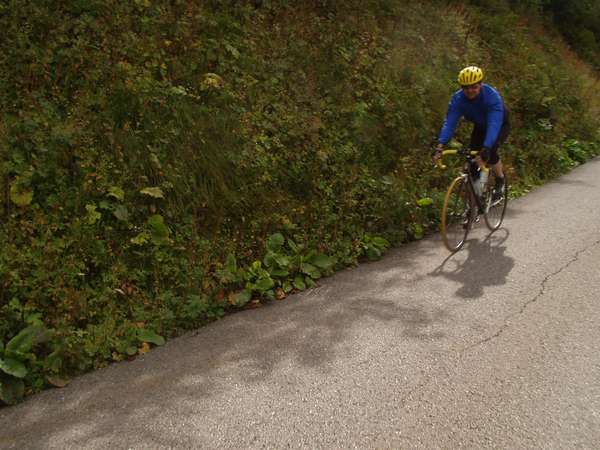 fichier 20050815_1519_002d927_route_cyclo_descente-0.jpg