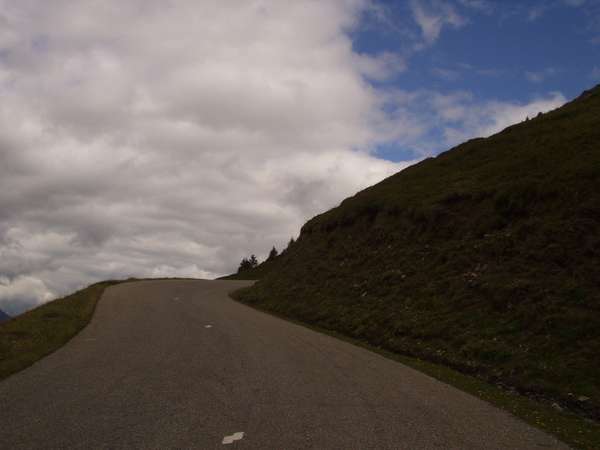 fichier 20050815_1531_d927_route-0.jpg