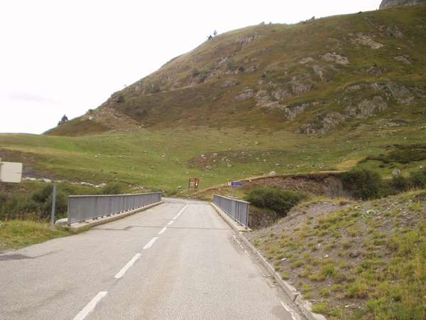 fichier 20050815_1608_001d526_route-0.jpg