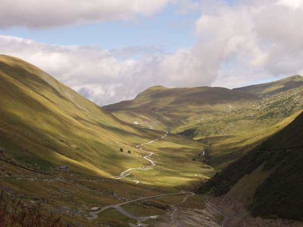 fichier 20050815_1611_001d526_route_vue_vers_col-0.jpg