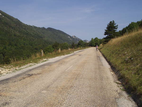 fichier 20050903_1205_001d199_route_km1-0.jpg