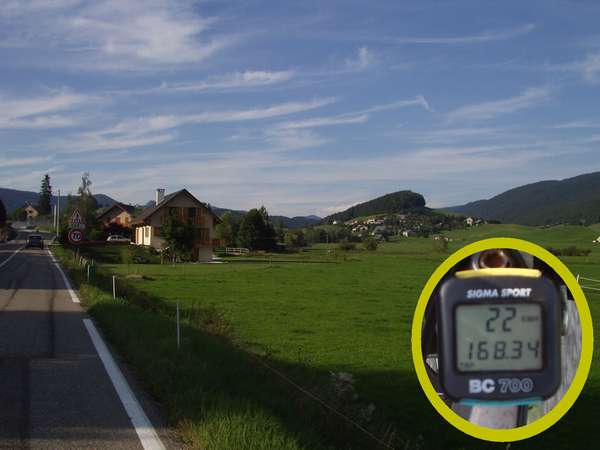 fichier 20050903_1759_001d106_route_km5a-0.jpg