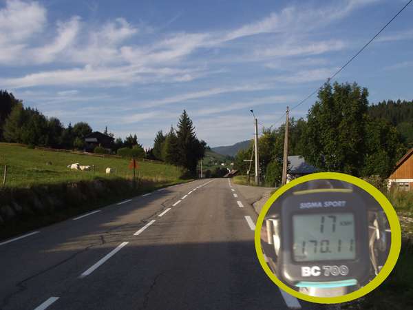 fichier 20050903_1842_001d106_route_km7a-0.jpg