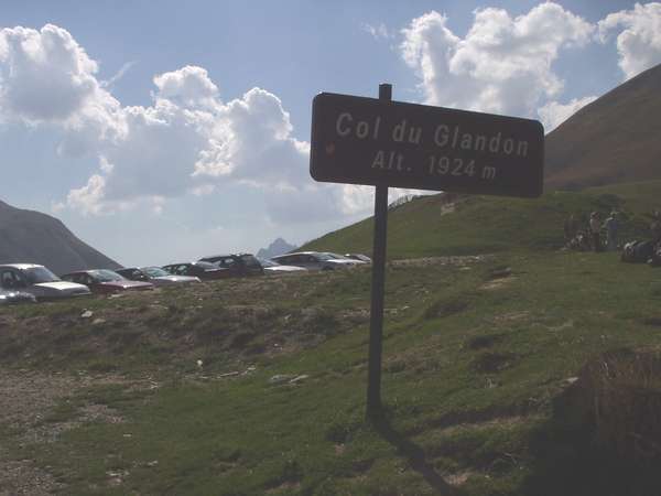 fichier 20050904_1543_001d927_col_glandon_panneau_contre_jour-0.jpg