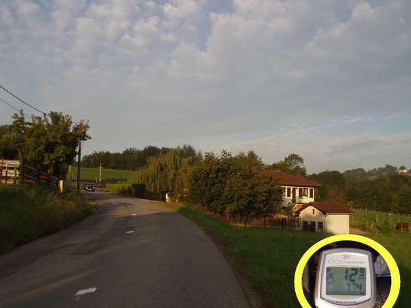 fichier 20050916_0801_002d2_route_km3a-0.jpg