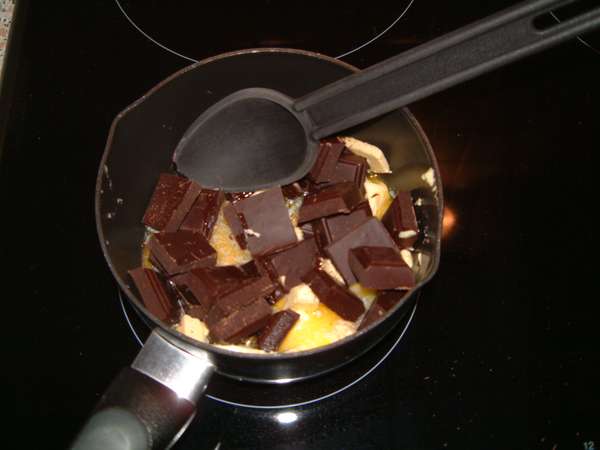 fichier 20050920_1815_fondre_beurre_et_chocolat-0.jpg