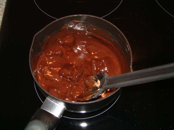 fichier 20050920_1817_fondre_beurre_et_chocolat-0.jpg