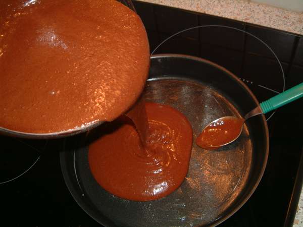 fichier 20050920_1836_002verser_preparation_moule_beurre_sucre-0.jpg