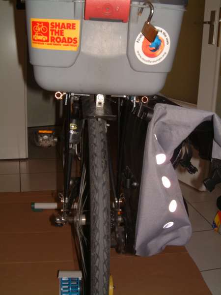 fichier 20051108_2020_002sacoche_arriere_droite-0.jpg