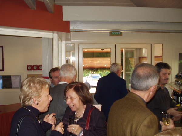 fichier 20051217_1232_001aperitif-0.jpg