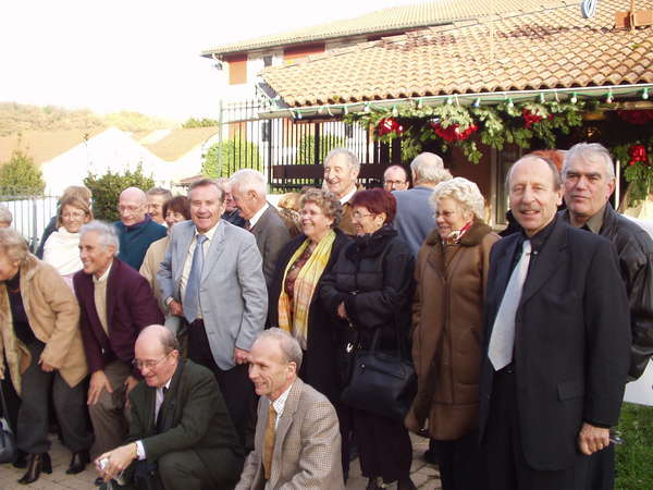 fichier 20051217_1506_003photo_de_groupe-0.jpg