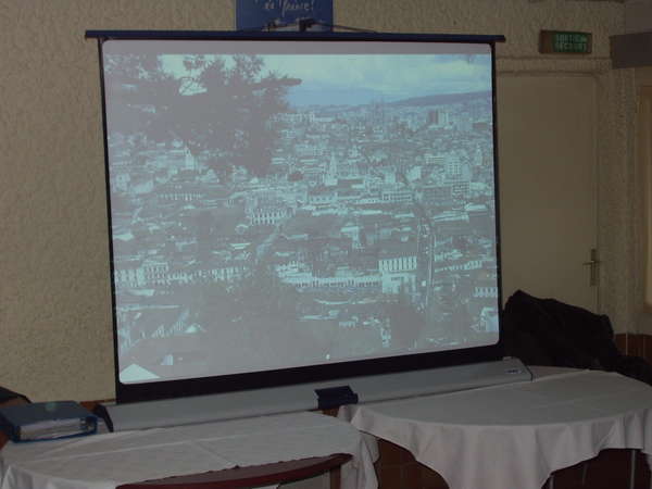 fichier 20051217_1515_quito_2800m-0.jpg