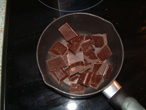 fichier 20060204_0843_chocolat_dans_casserole-0.jpg