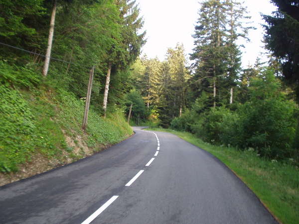 fichier 20060625_0643_001d913_route_vers_revard-0.jpg