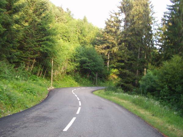 fichier 20060625_0643_002d913_route_vers_revard-0.jpg
