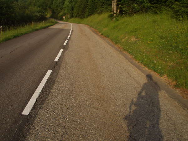 fichier 20060625_0654_001d913_route_vers_revard-0.jpg