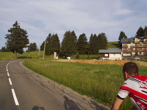 fichier 20060625_0711_001d913_route_arrivee_revard-0.jpg