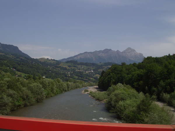 fichier 20060625_1118_001vue_arly-0.jpg