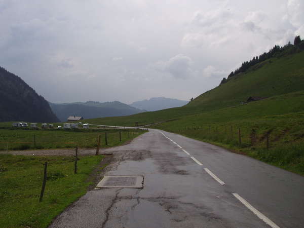 fichier 20060625_1718_003d909_route_col_des_aravis_apres_la_pluie-0.jpg