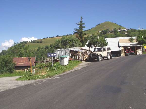 fichier 20060708_1040_002d80_route_la_villette-0.jpg